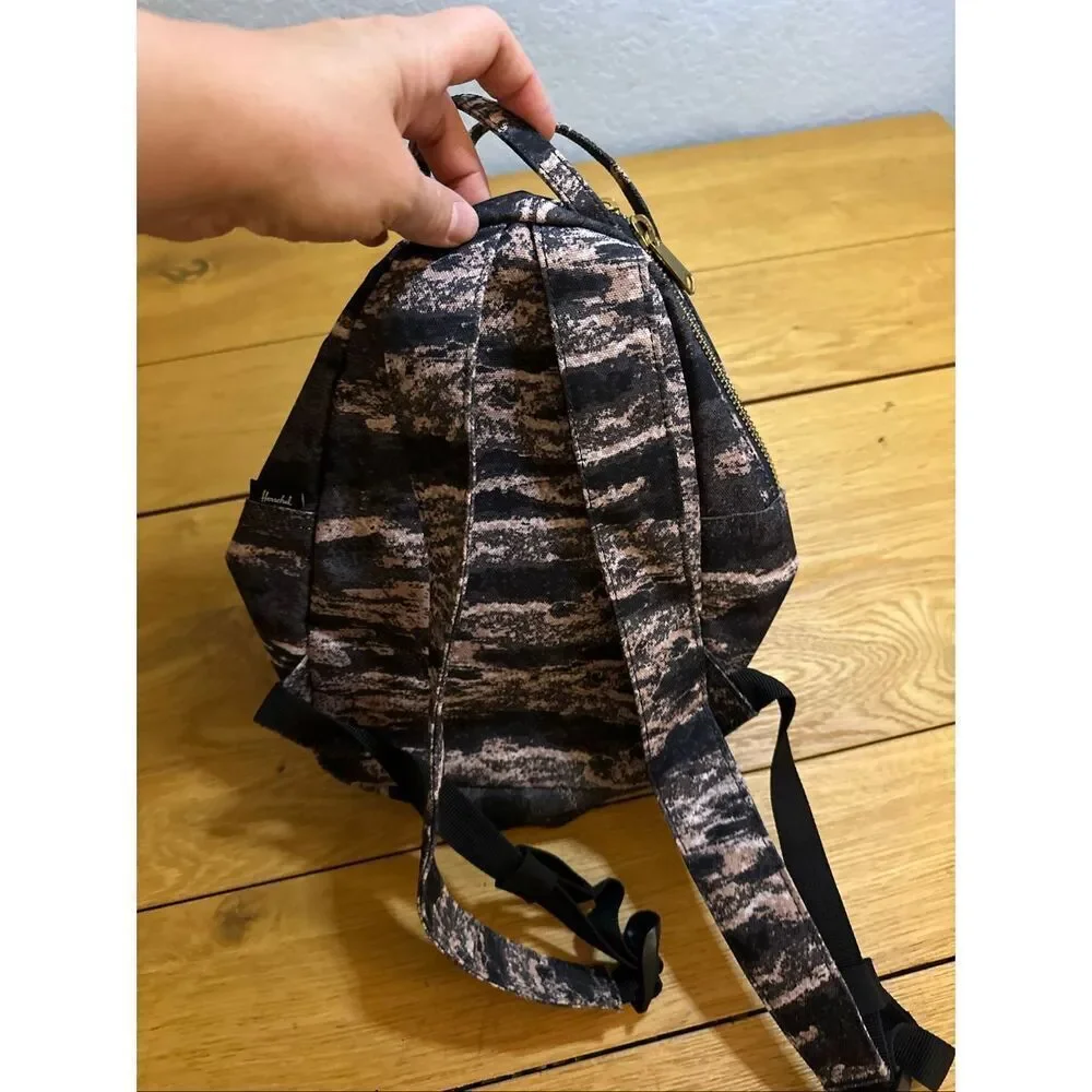 Herschel Supply Co. Nova Backpack patterned design